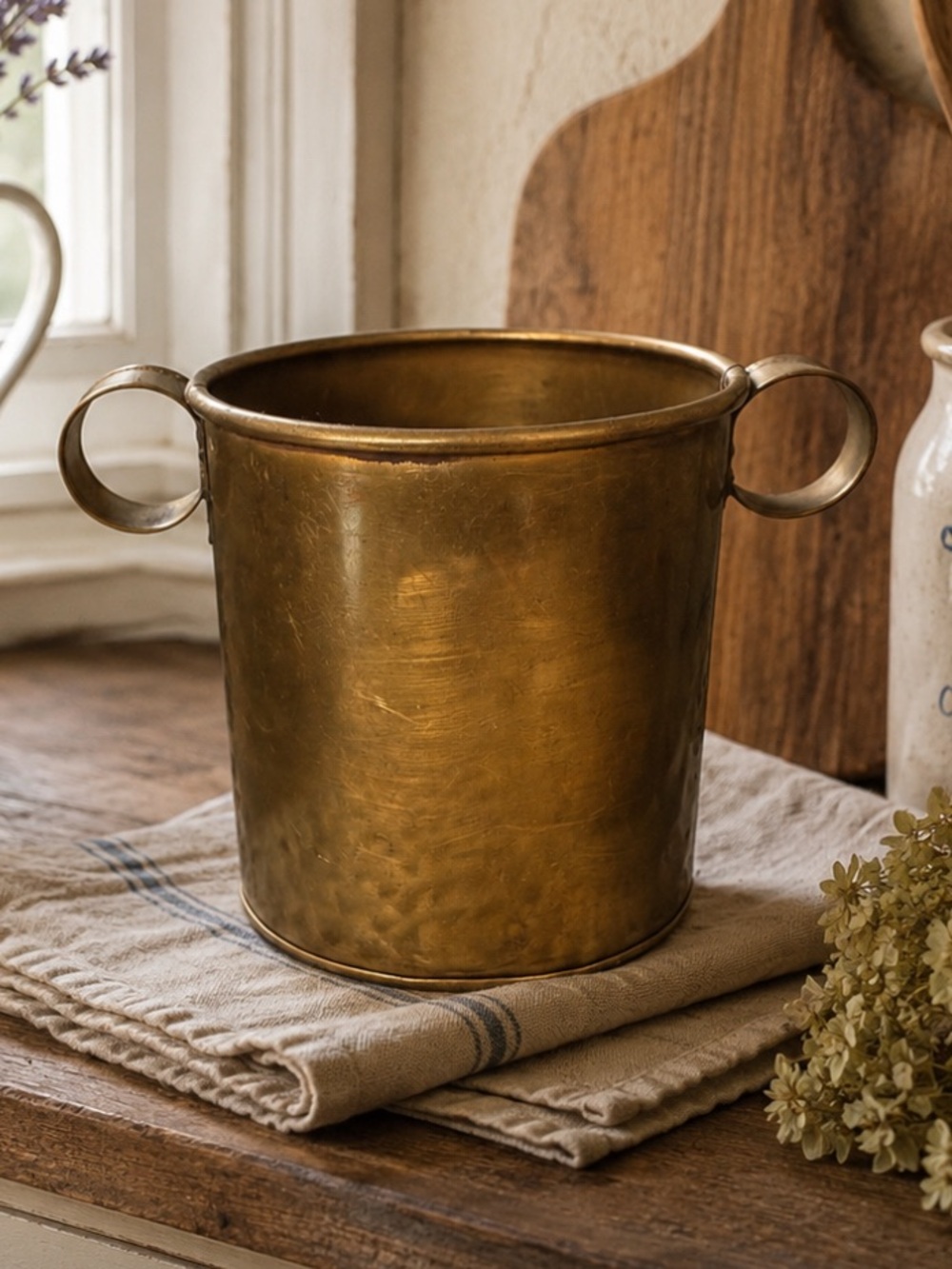 Brass Vase Decor VTG Loop Handles Finish Beautiful Wine Strainer Sieve
